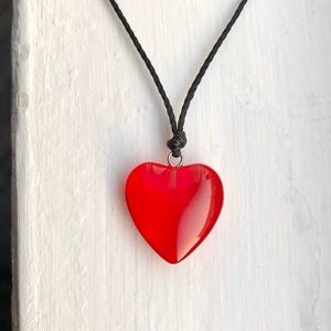 Small Red Heart of Glass Pendant Necklace/Choker ❤️